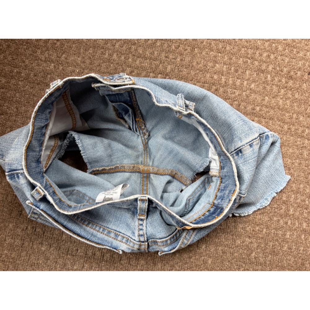 Levi's‎ 550 Classic Relaxed Stretch Denim Jean Shorts Light Wash Frayed Size 6 - Picture 6 of 6